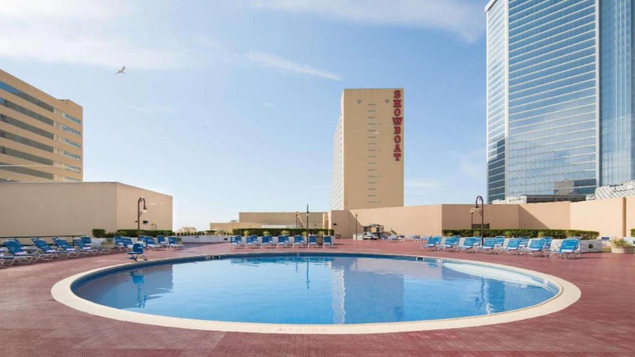 Astonishing Ocean Front Condo Cozysuites At Showboat Atlantic City Luaran gambar
